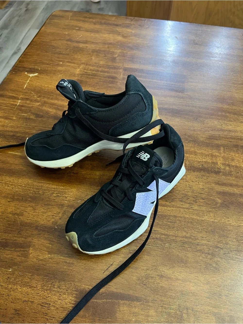 New Balance Black Sneakers with Lilac 'N'